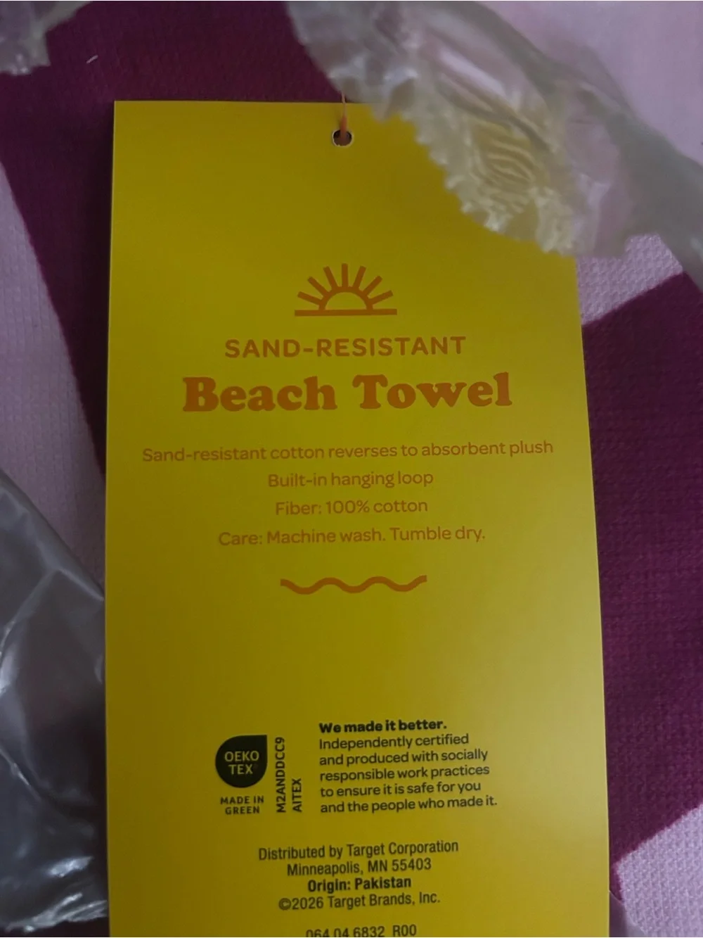 2 Sun Squad Maroon and light pink Checkerboard Beach Towel - Soft Sand-Resistant